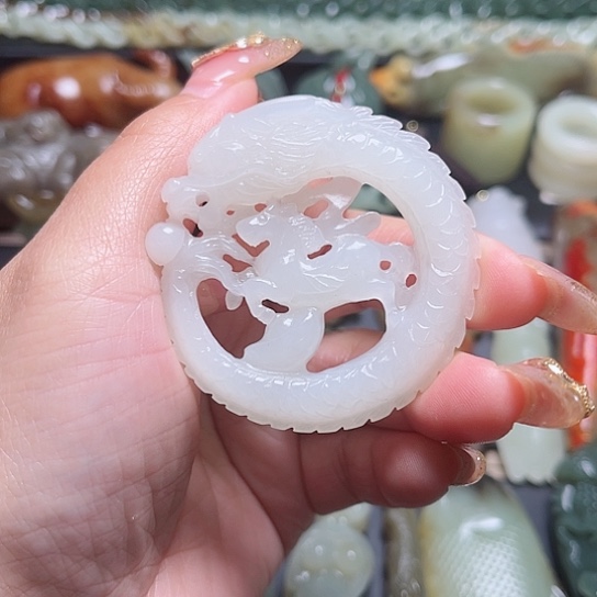 【闪购商品】和田玉吊坠(不含链)未镶嵌花*