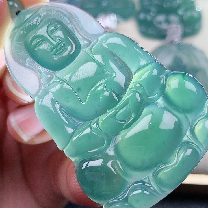 【闪购商品】翡翠颈饰未镶嵌天然翡翠