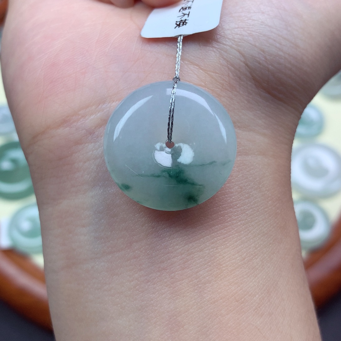 翡翠未镶嵌颈饰吊坠23/5.6mm