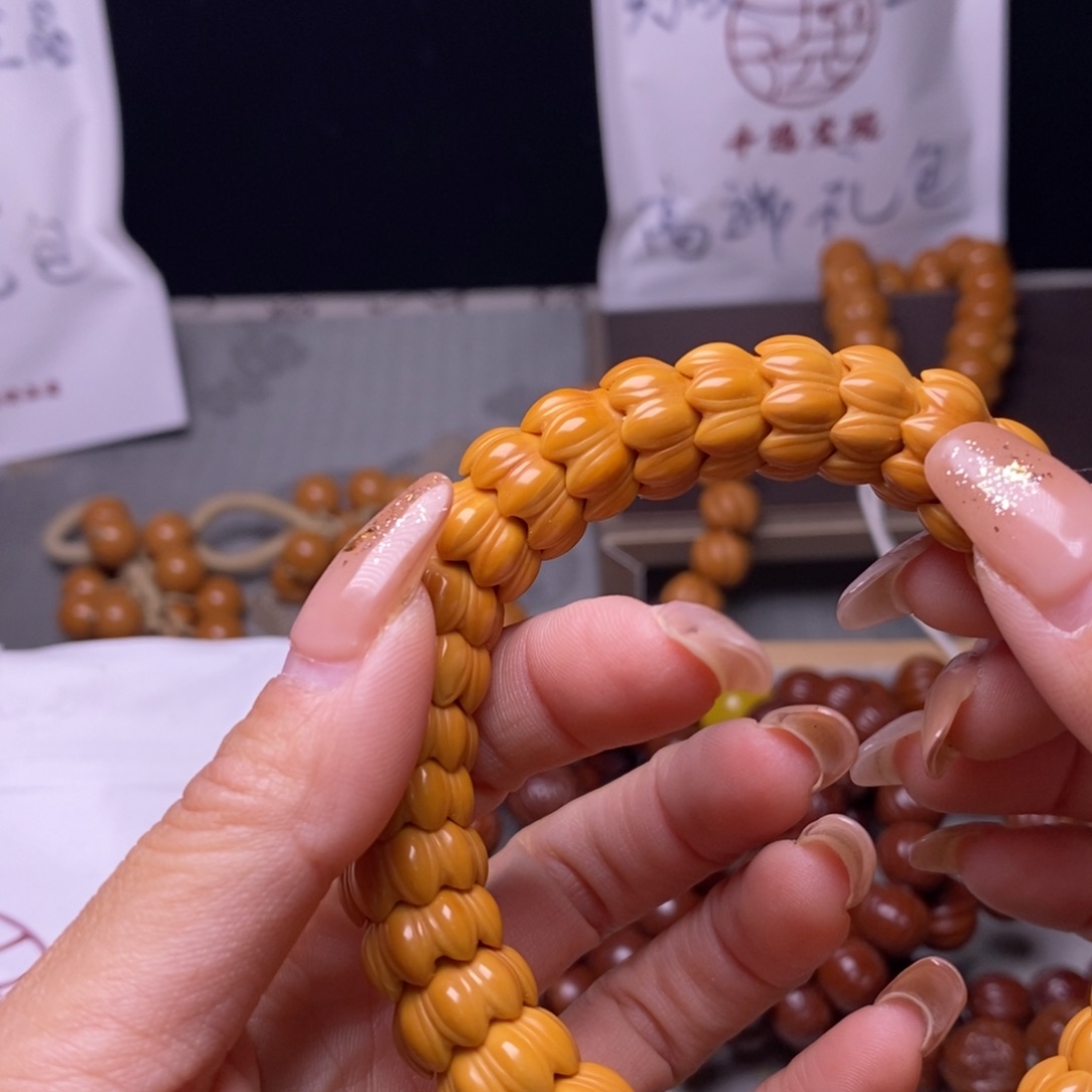 美***。手串文玩核桃莲花