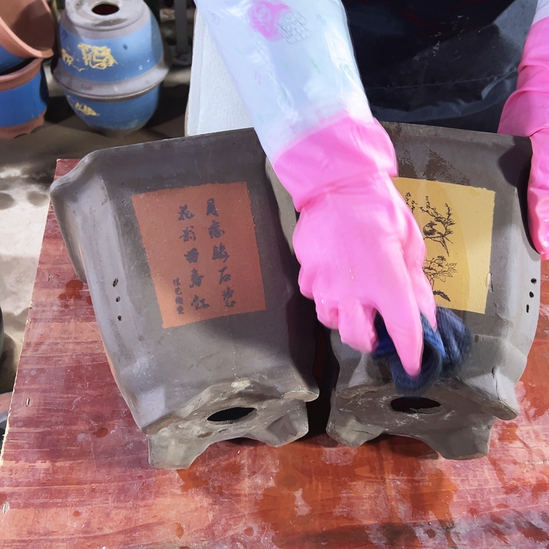 23黄色切角四方+23红色切角四方