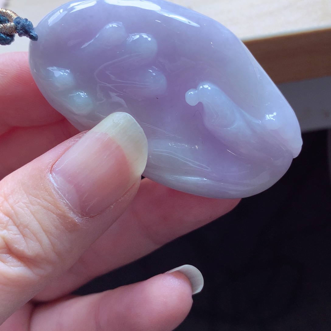 翡翠颈饰未镶嵌吊坠