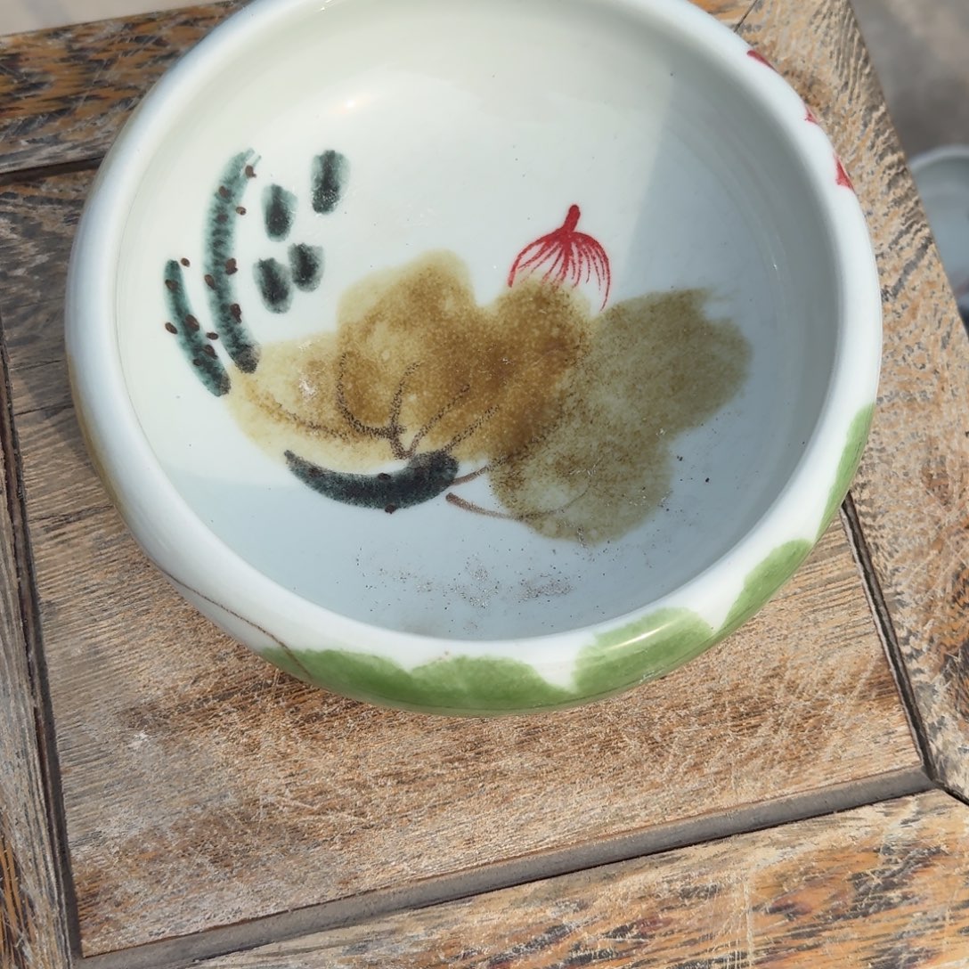 瓷片直径20厘米高度6厘米