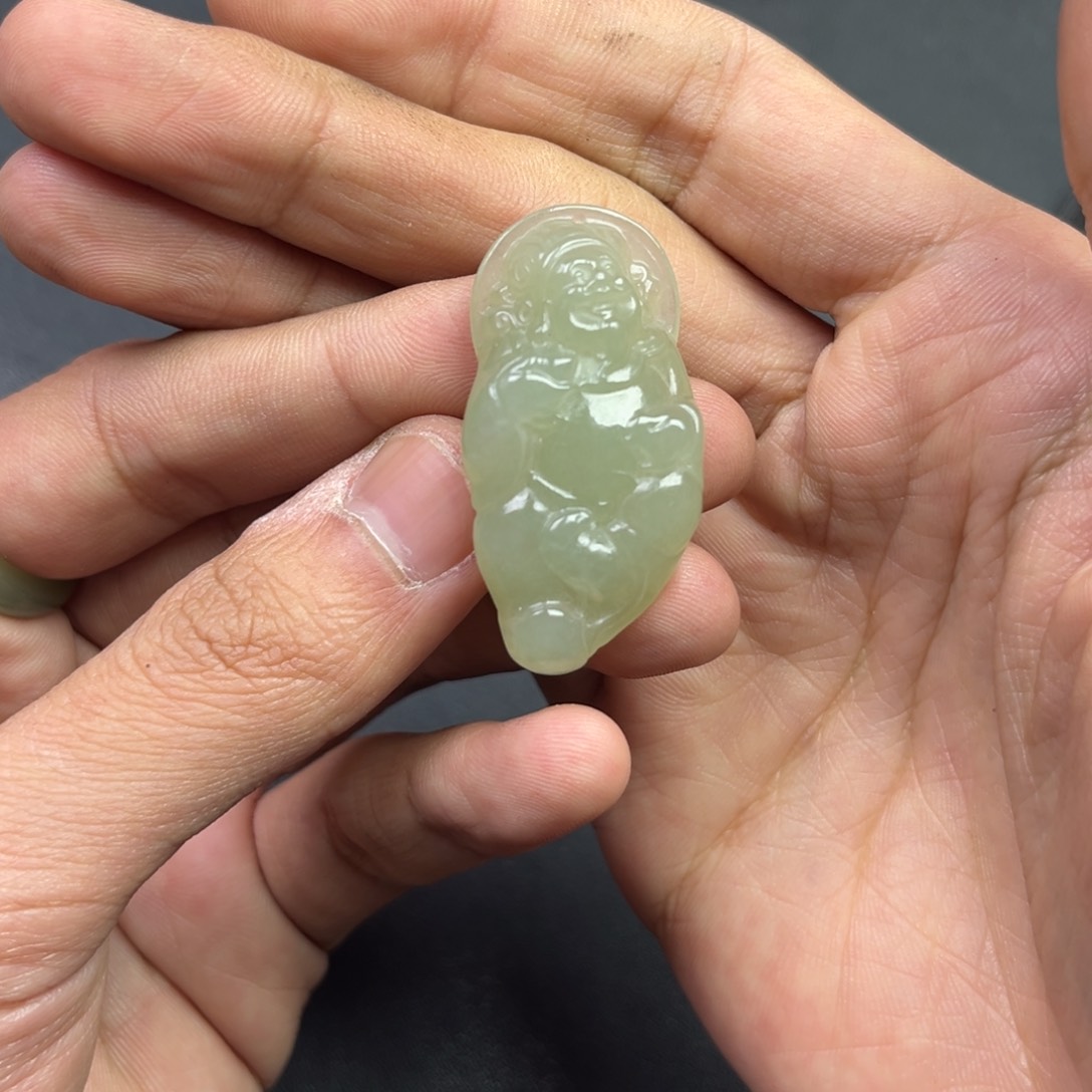 和田玉颈饰未镶嵌多样性手工财神爷