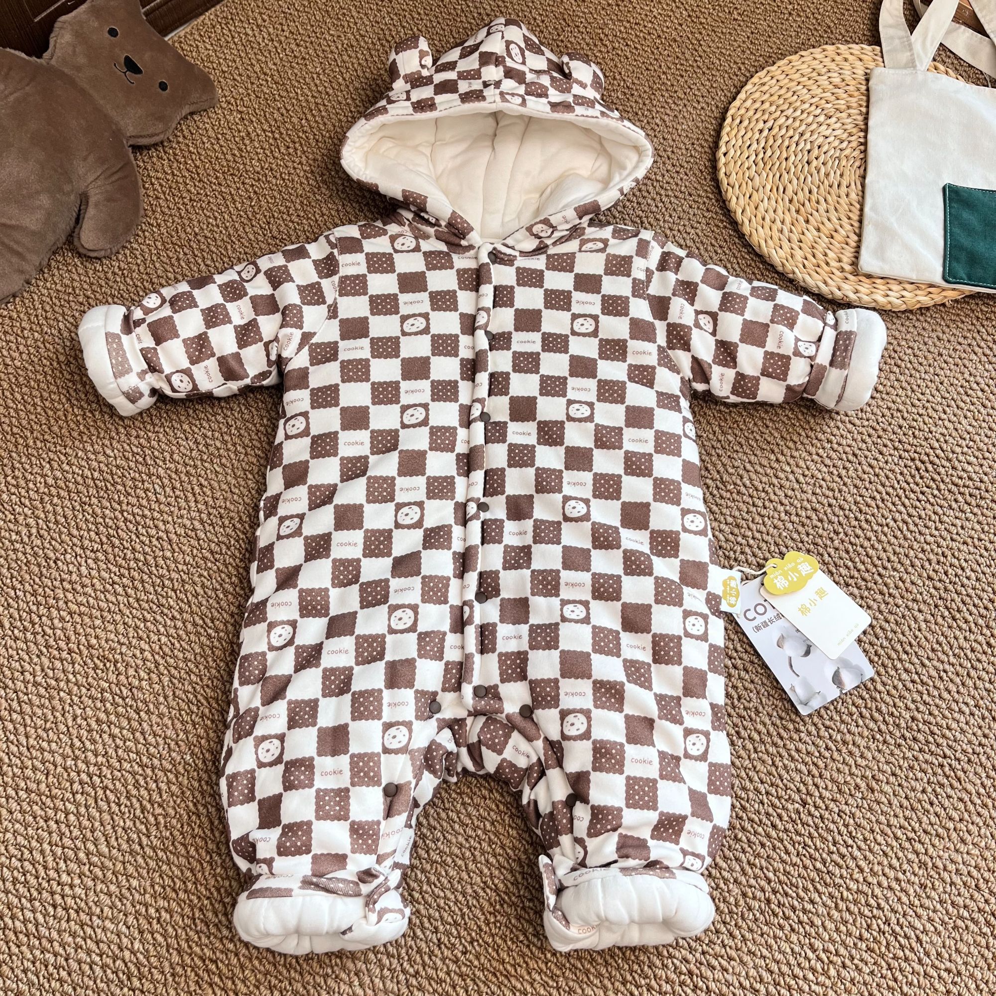 方块曲奇300克棉花衣保暖冬季加厚宝宝外出服抱服闭裆带帽连体衣
