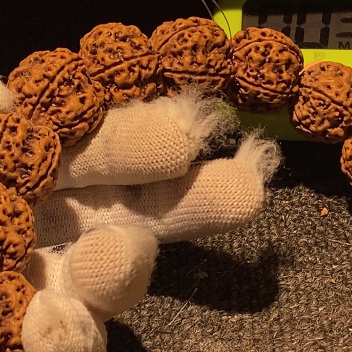 M***李吊坠金刚菩提童子是真的喜欢这个游戏哈哈