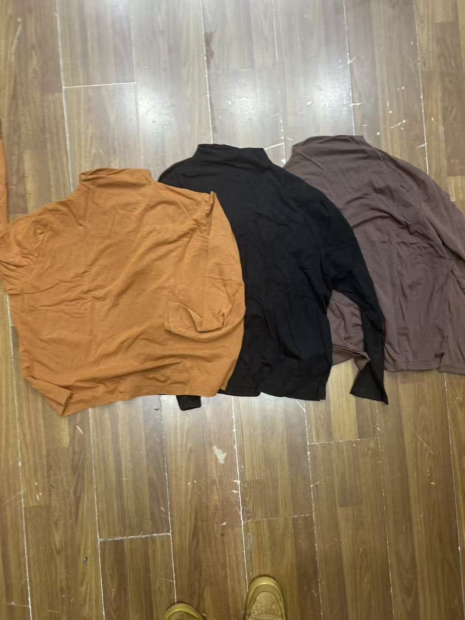 炒色砂洗半高领打底衫 8255