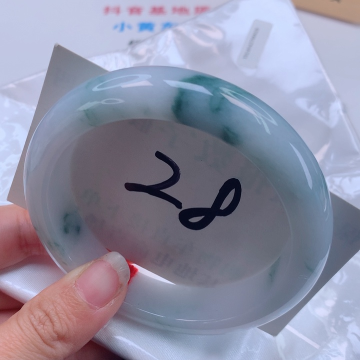 翡翠手镯未镶嵌用****5强推