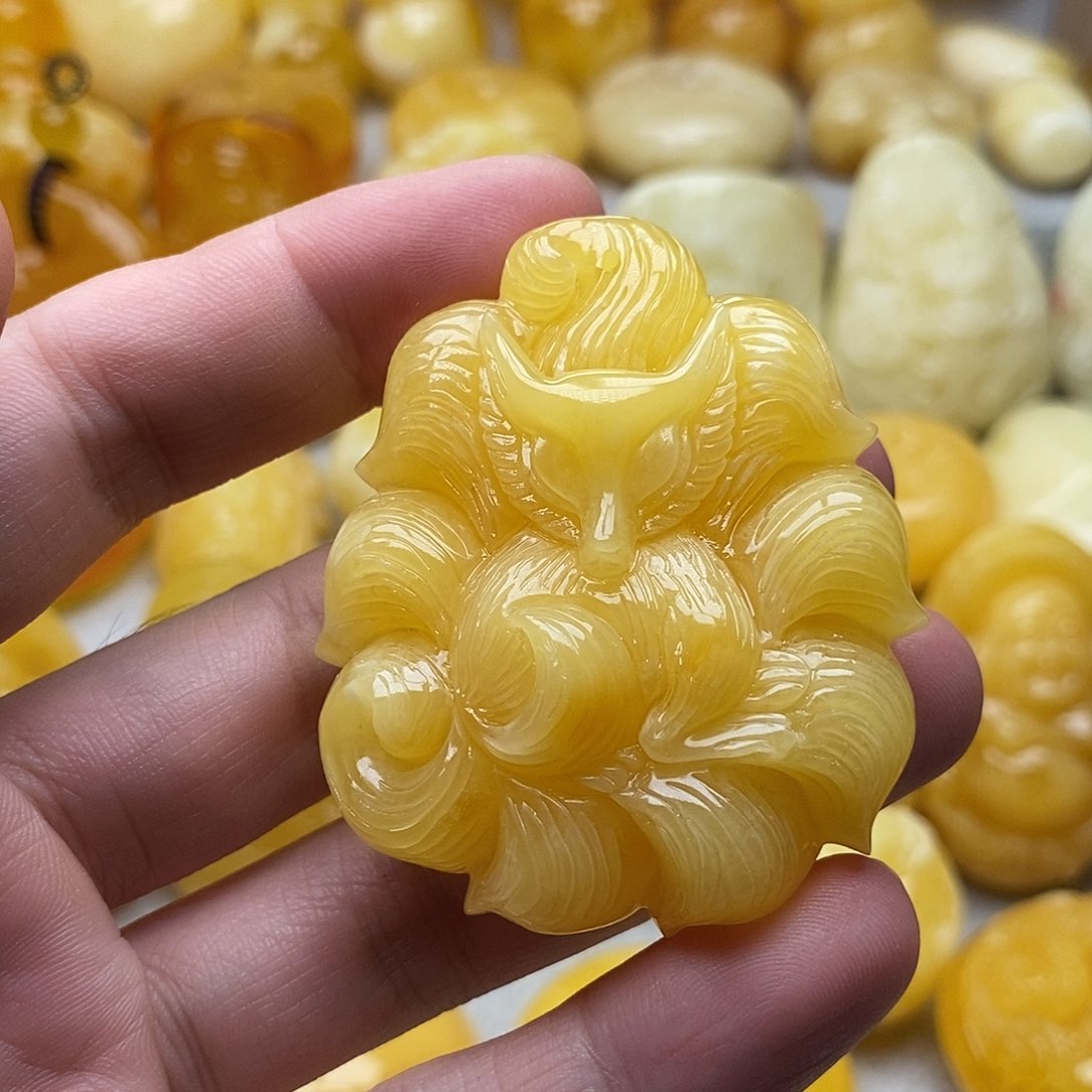 琥珀颈饰未镶嵌琥珀蜜蜡吊坠