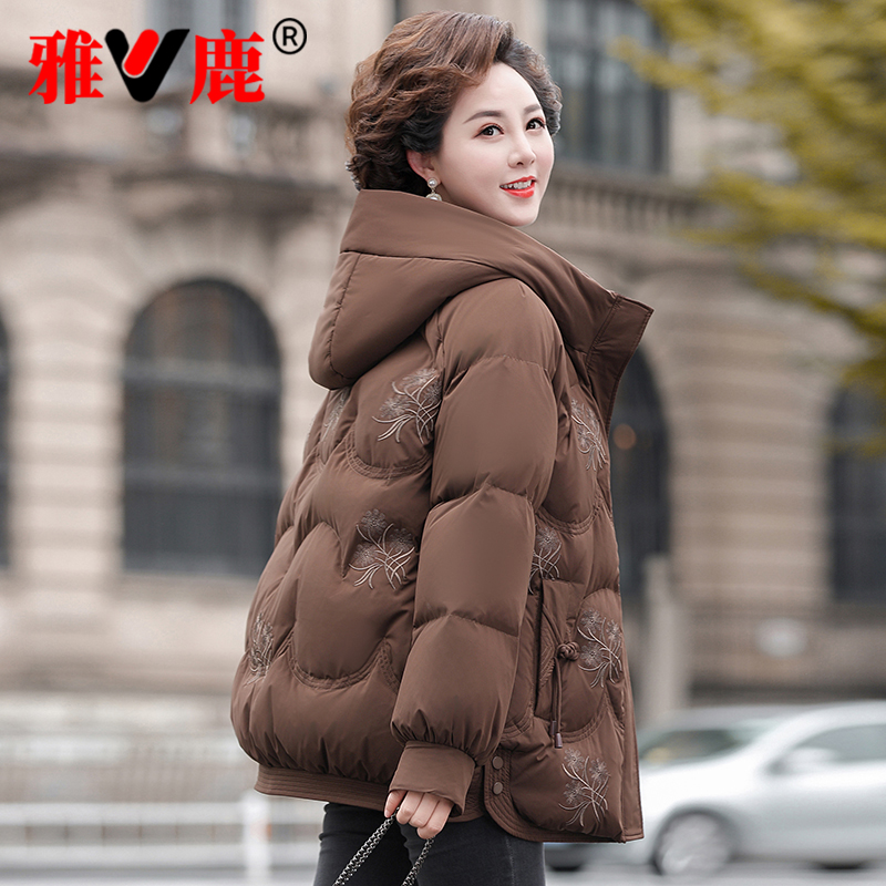 V/雅鹿官方正品羽绒服女士外套妈妈装2025新款极寒加厚款连帽
