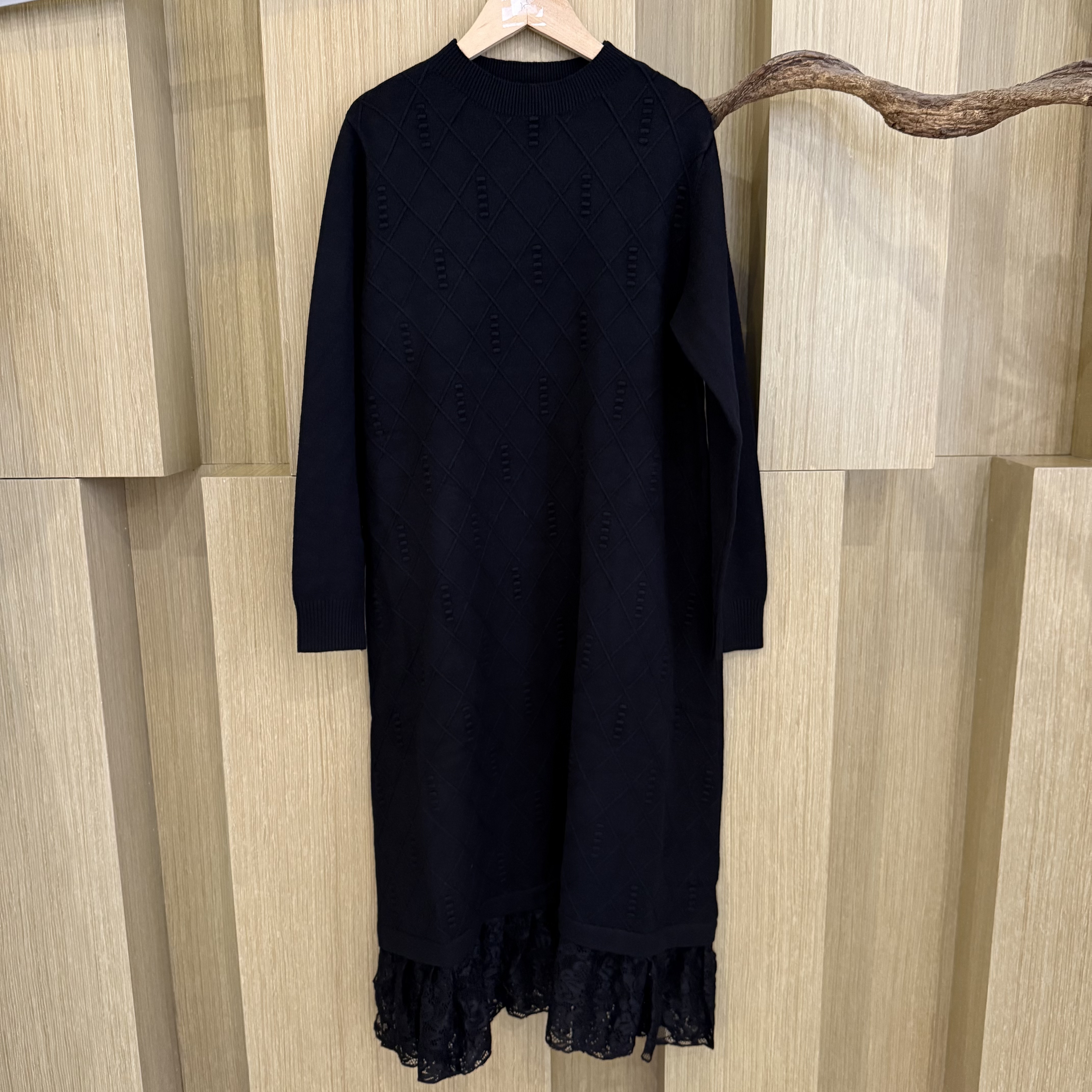 【嘉一定制】韩版时尚洋气休闲舒适纯色重工蕾丝秋冬连衣裙493