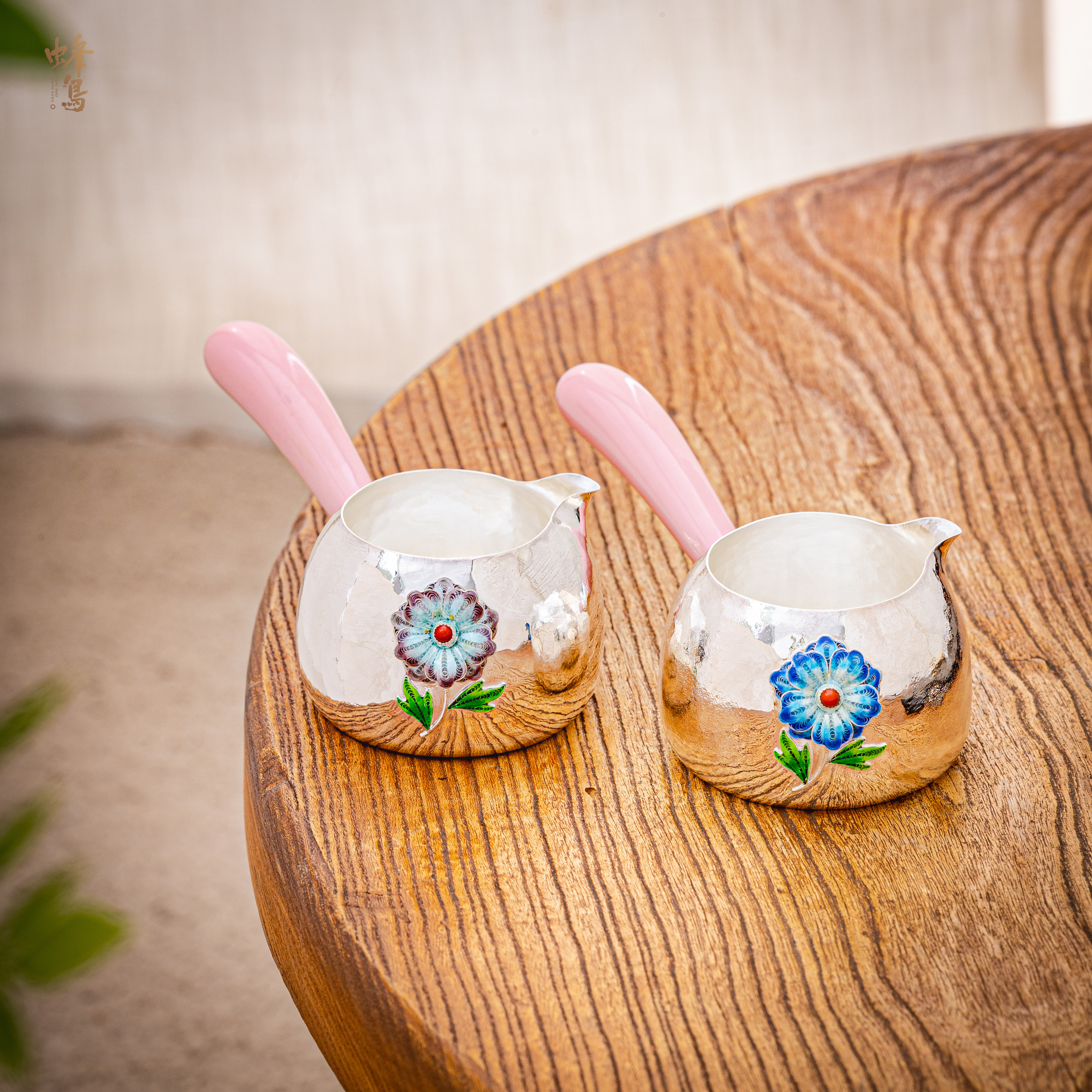 蜂鸟工坊 名匠优选 锤纹蓝色/紫色侧把公杯 MJYXA3040 MJYXA3039