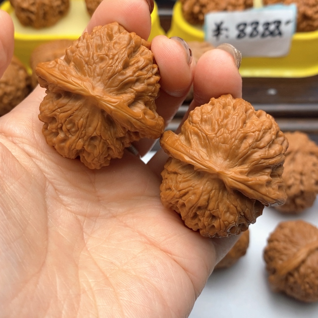 把件文玩核桃41尺血麒麟