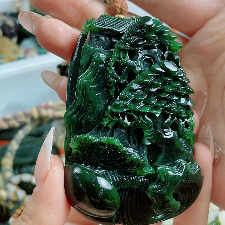 和田玉未镶嵌挂件