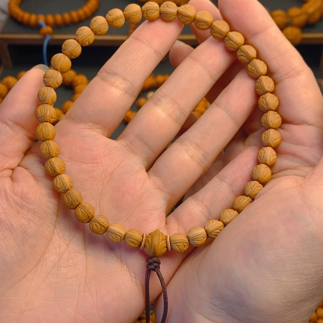 吊坠桃核秦岭森林07