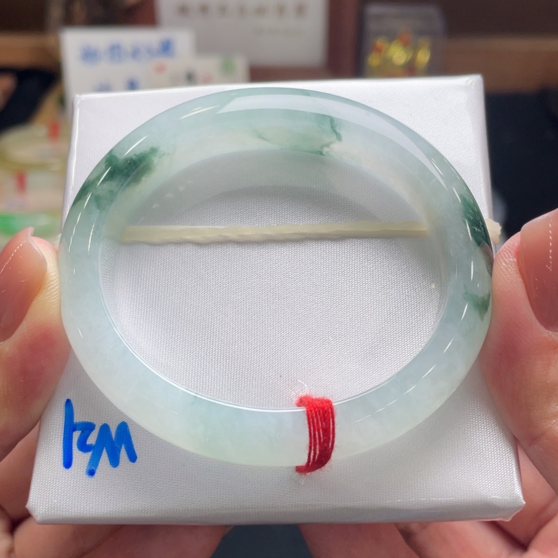 翡翠手镯未镶嵌翡翠54贵妃