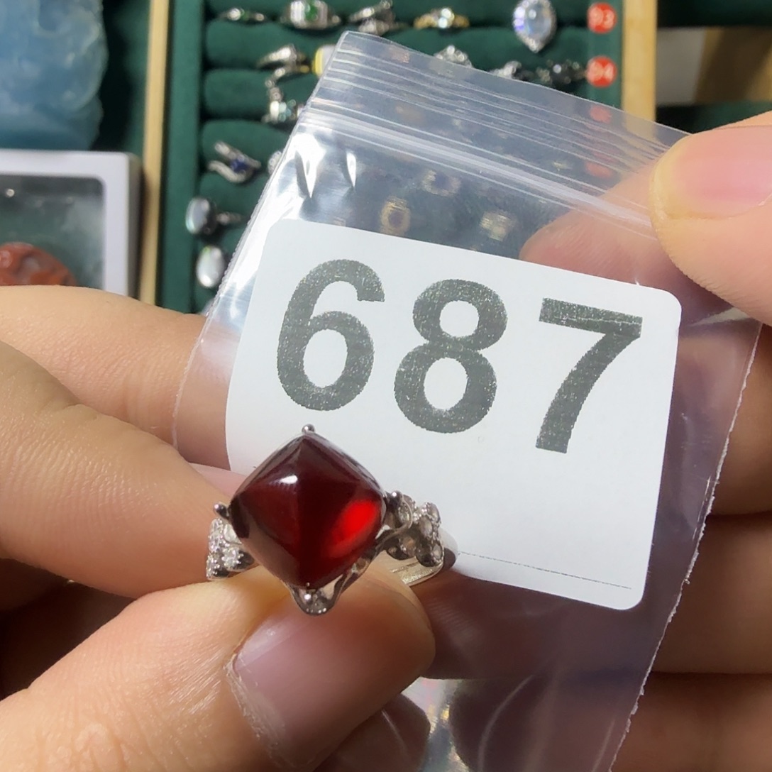 晚***情石榴石银S925镶嵌戒指