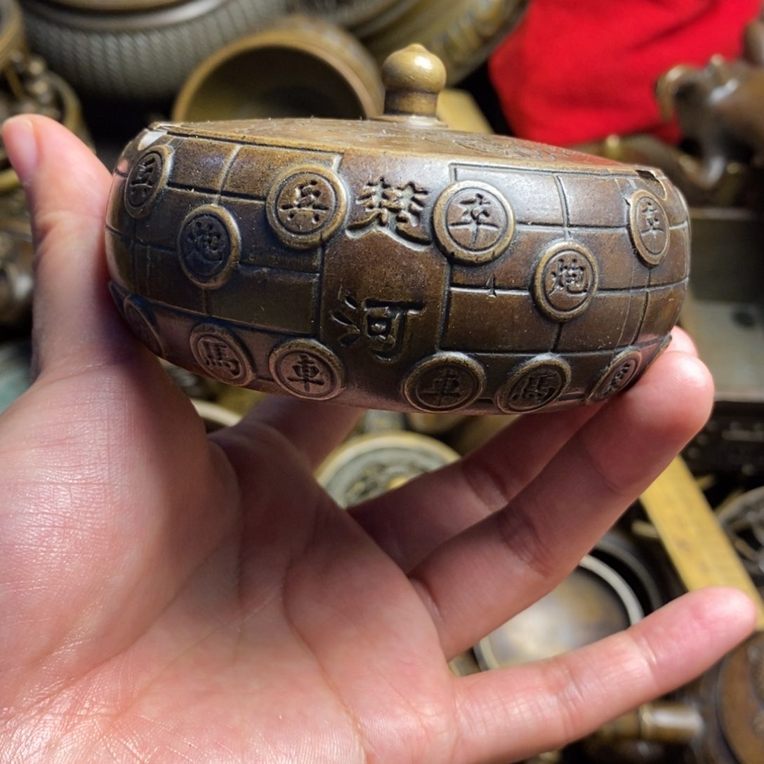 精美铜器做工精良