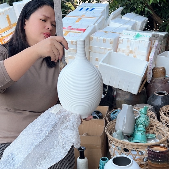 瓶高度30厘米口径2厘米微瑕捡漏