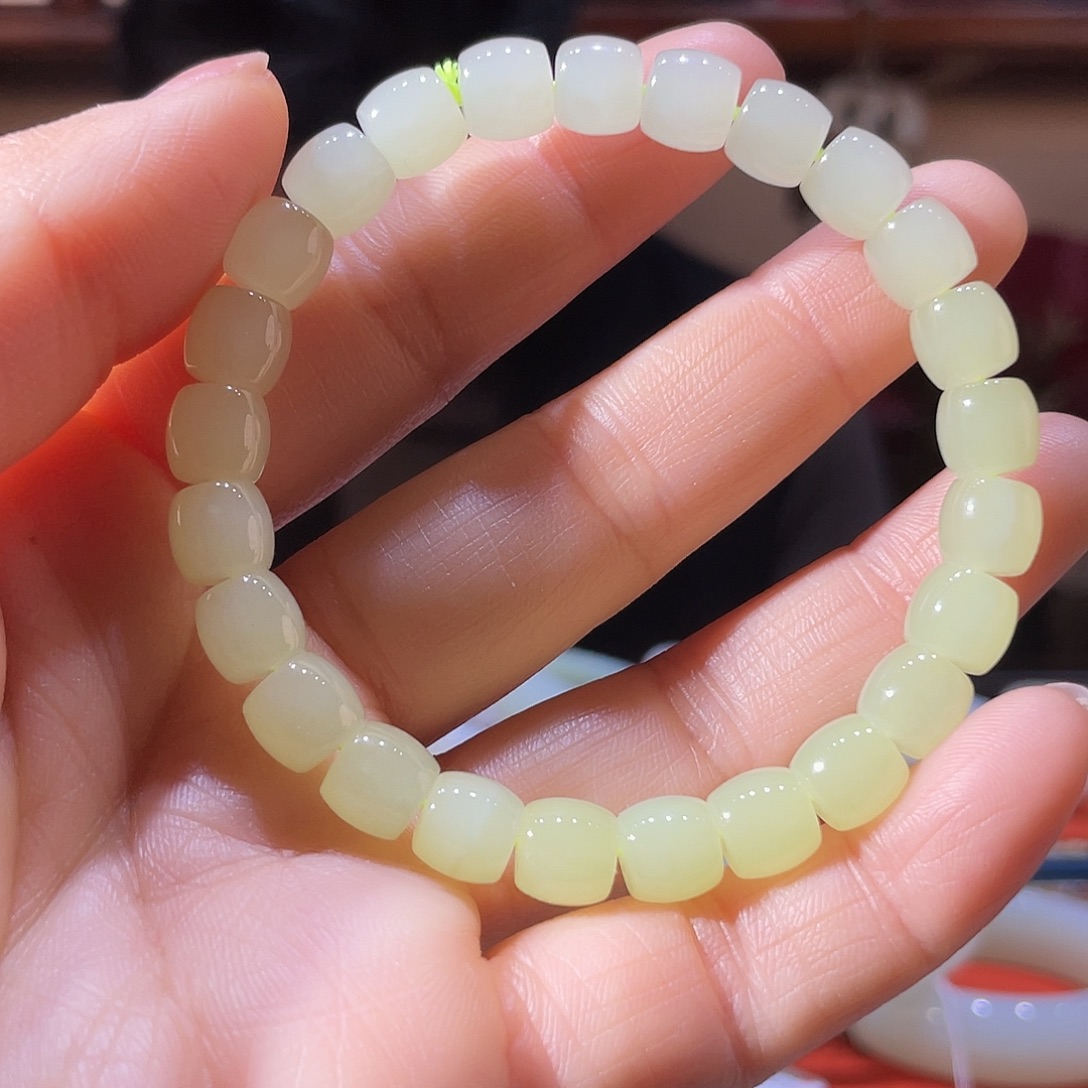 和田玉（黄玉）未镶嵌手链