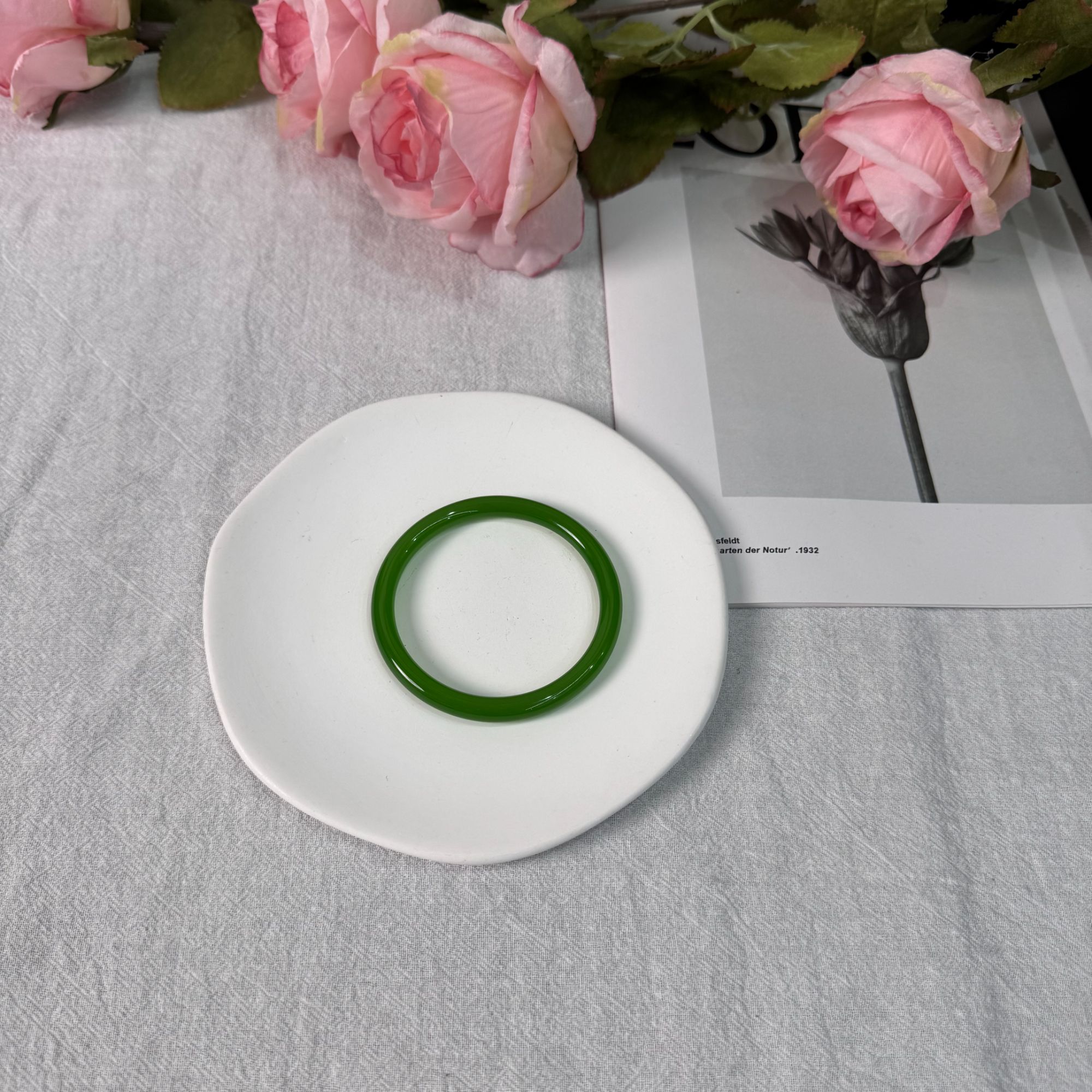 【慧慧珠宝】果绿手镯-多样性发货HF2139S0518