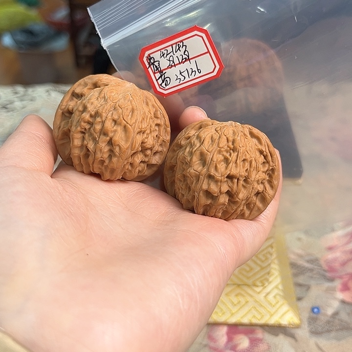 文玩核桃把件h**l磨盘