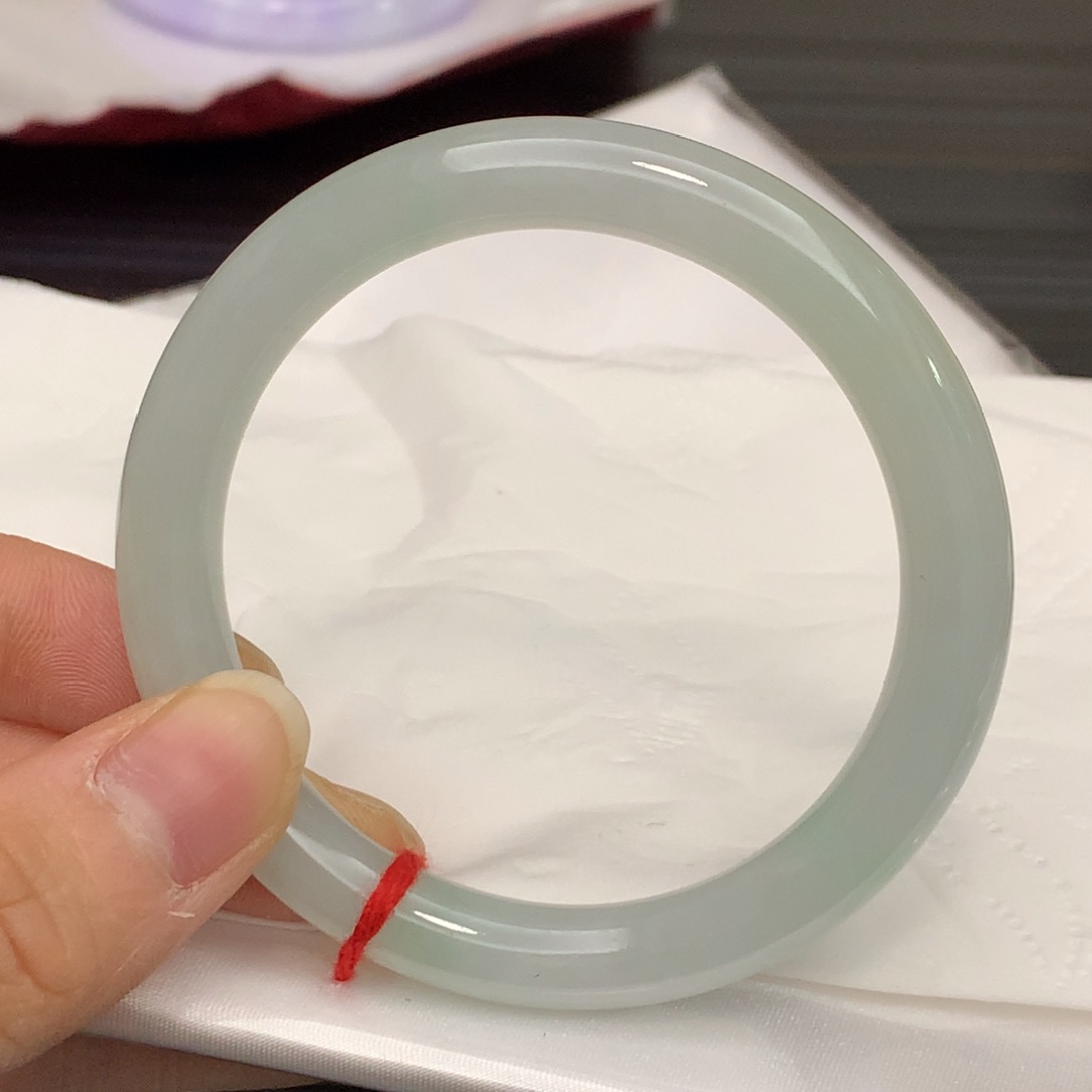 翡翠手镯未镶嵌翡翠手镯未镶嵌54.2圈口