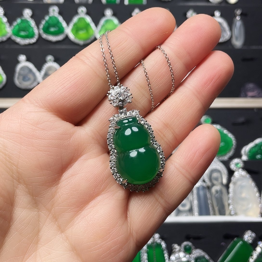 玛瑙/玉髓颈饰合金