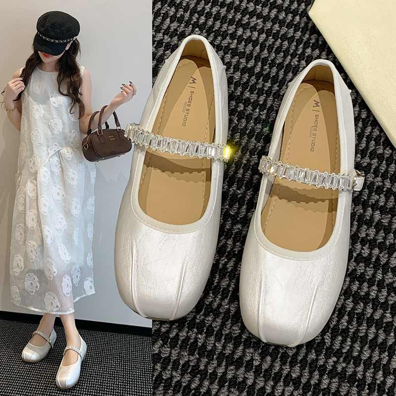 方头鞋子单鞋玛丽珍鞋软底女鞋搭扣平底