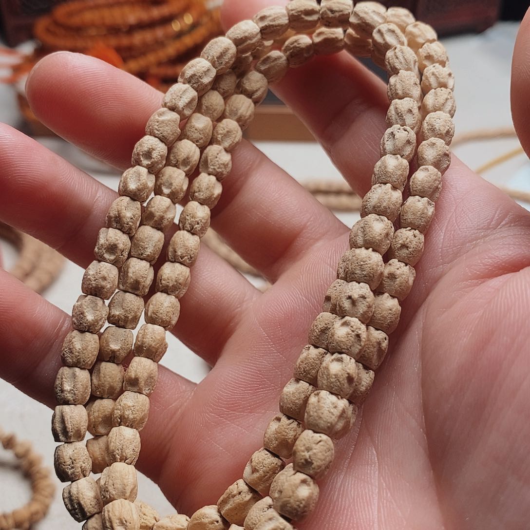 柏香籽/百香籽吊坠