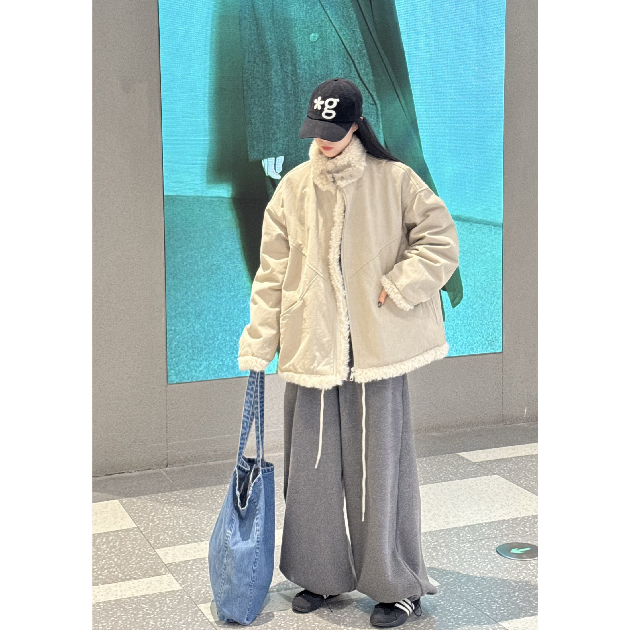 复古立领羔毛拼接羽绒保暖水洗牛仔羽绒外套