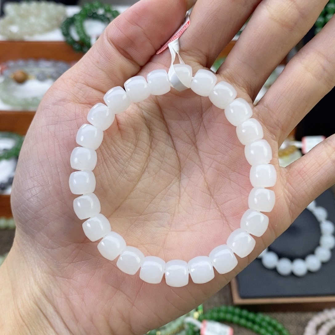 和田玉手串未镶嵌