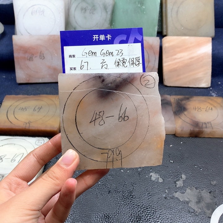 石英质玉手镯未镶嵌G****3定制手镯