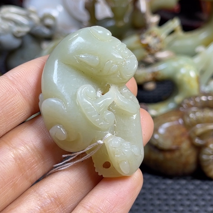 和田玉挂件未镶嵌