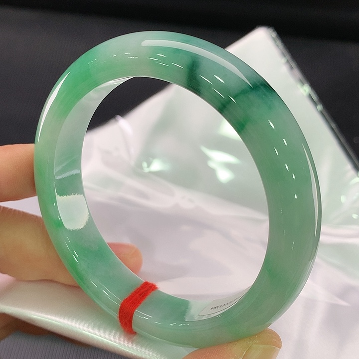 翡翠手镯未镶嵌正圈56-57