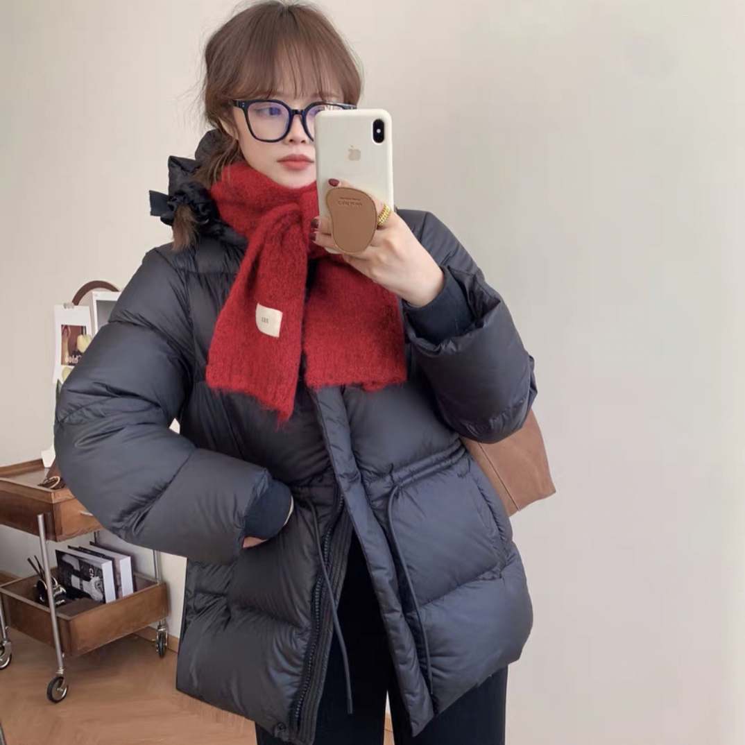 高端连帽腰带休闲羽绒服