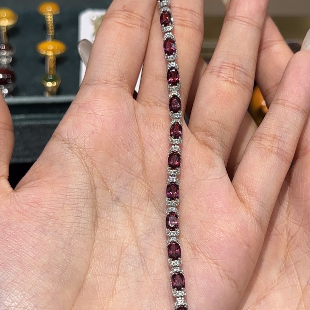 手链银S925镶嵌石榴石（紫牙乌）半月