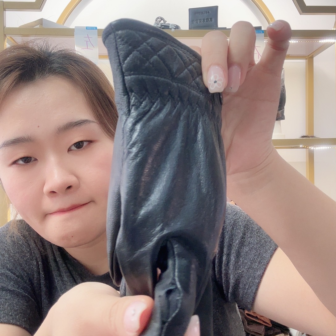 羊皮加绒瑕疵150斤