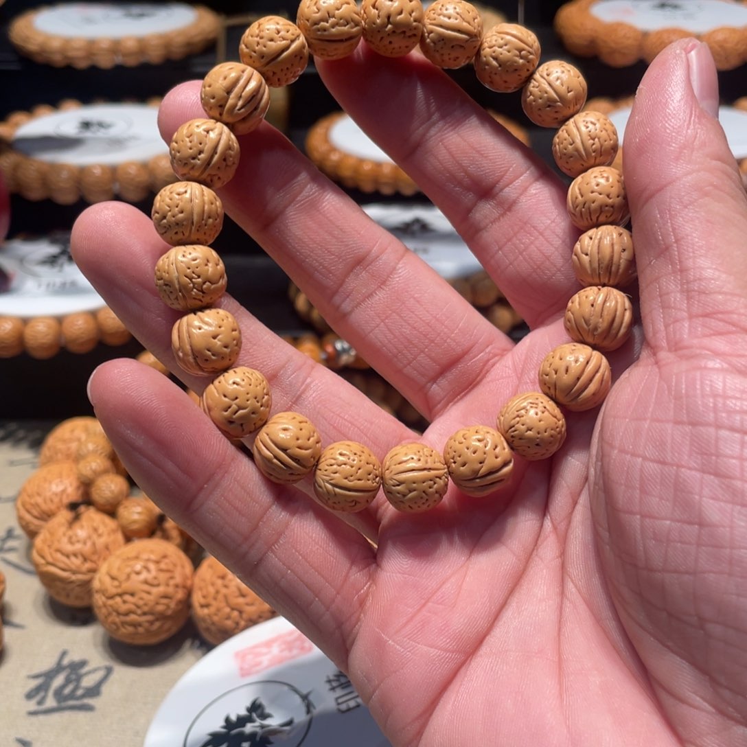 z***k桃核手串黄桃王手串2