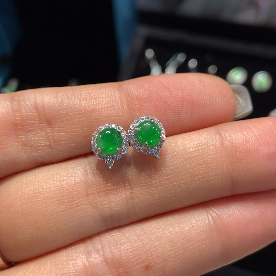 翡翠银S925镶嵌耳饰天然缅甸