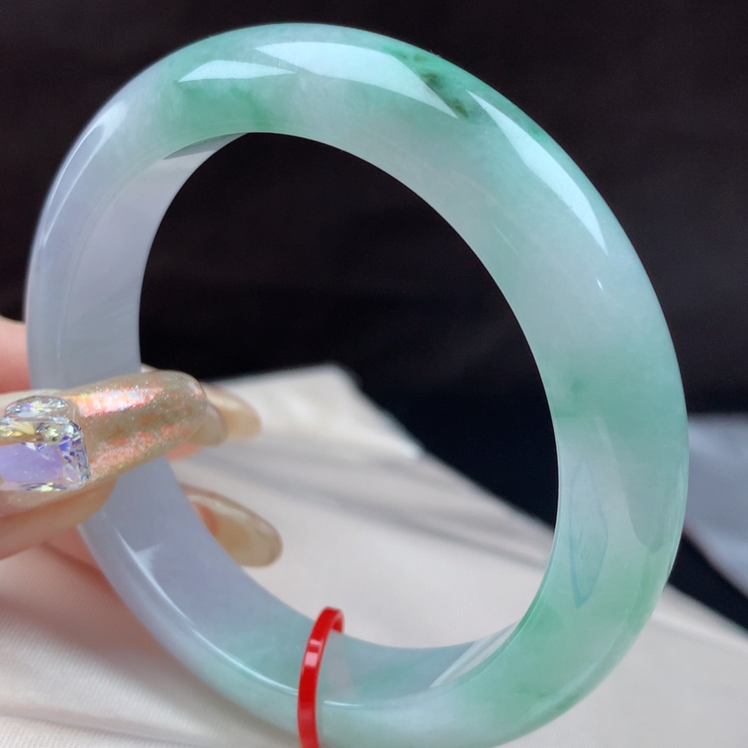 翡翠手镯未镶嵌96754，