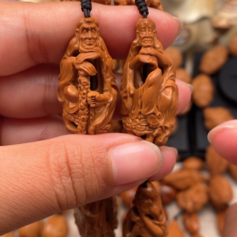 【闪购商品】橄榄核吊坠橄榄手工雕刻工艺