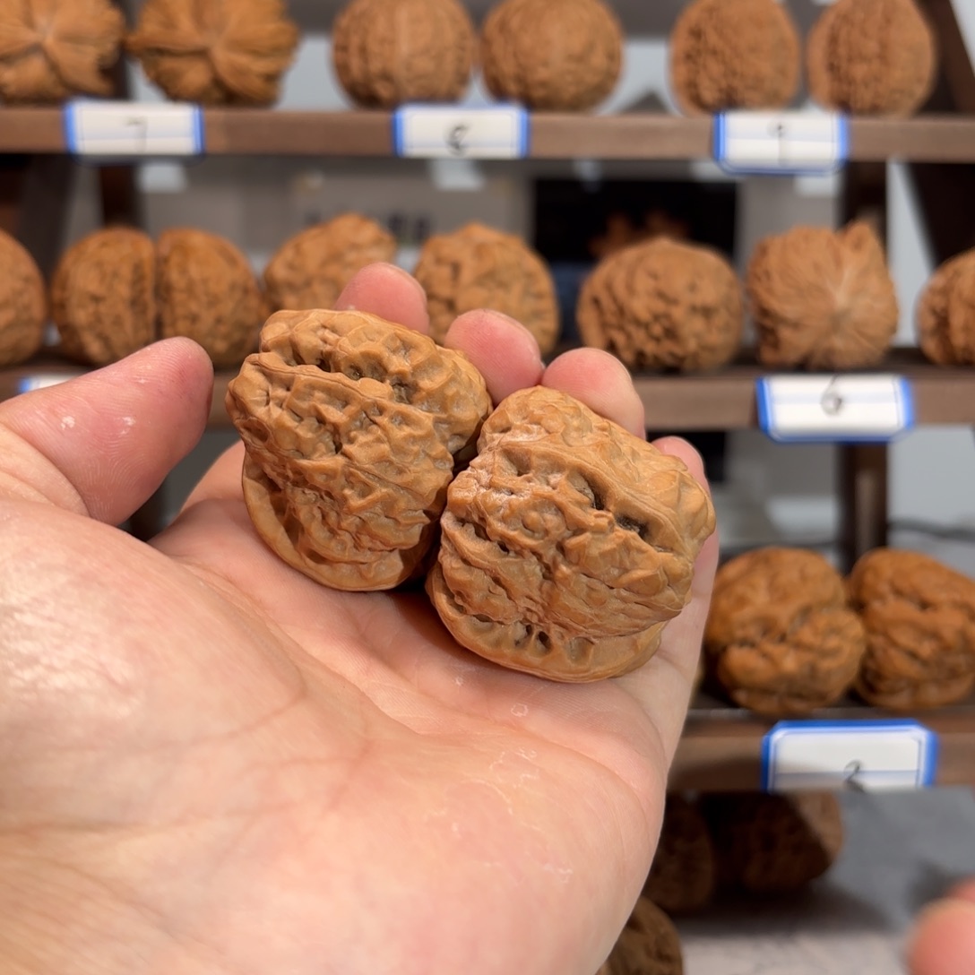 文玩核桃吊坠42/45蛤蟆头