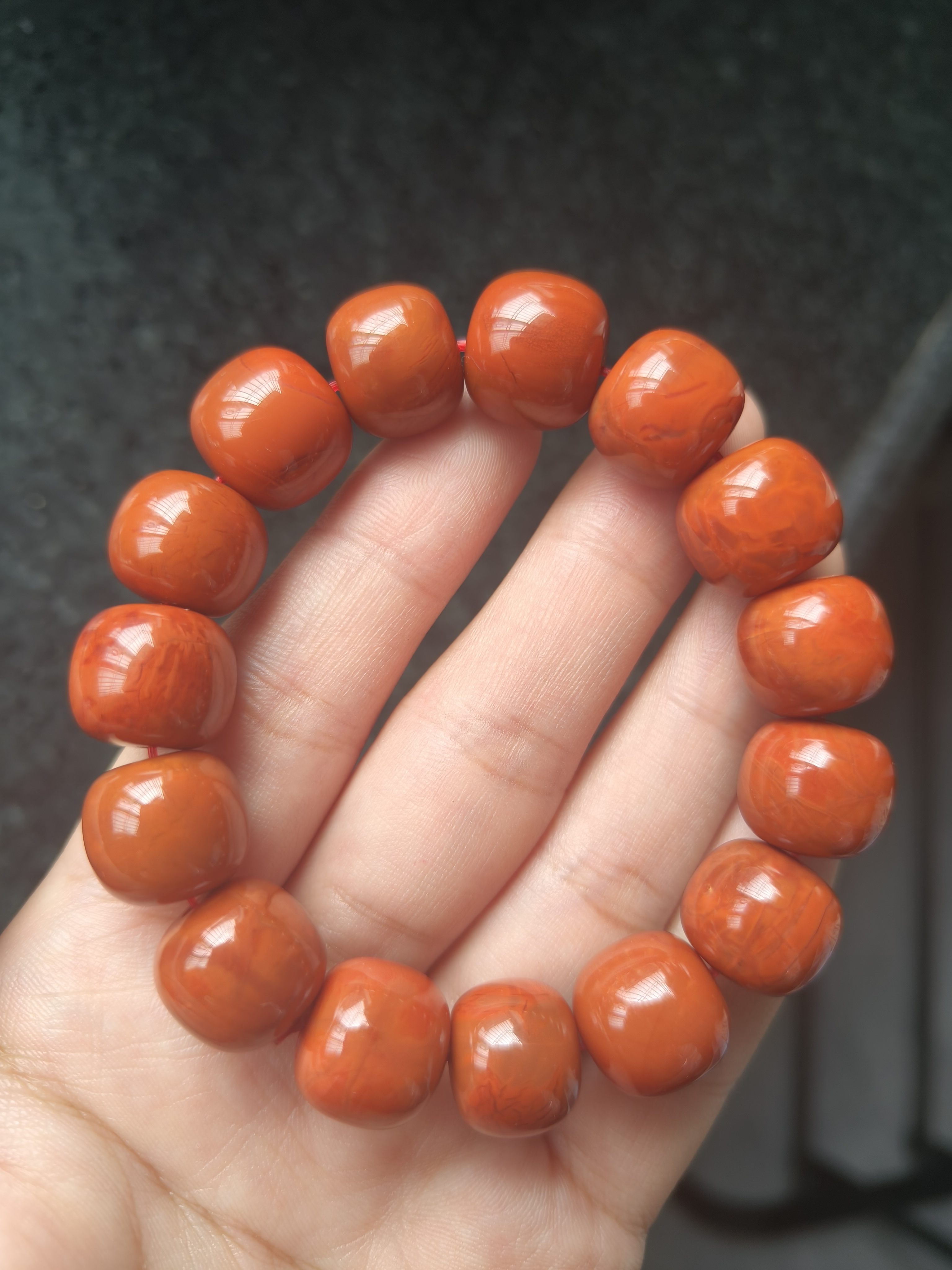 14老型南红玛瑙瑕疵