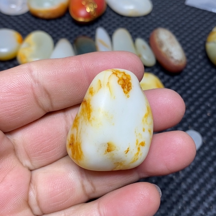 和田玉（白玉）珠宝奇石未镶嵌