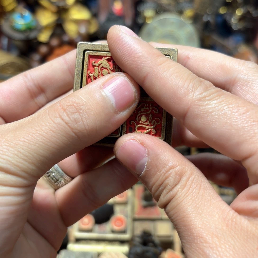 铜器摆件收收藏藏