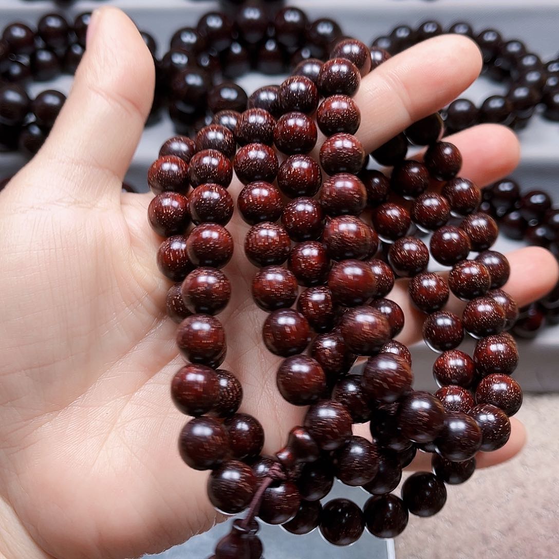 檀香紫檀（小叶紫檀）9****)1.0爆