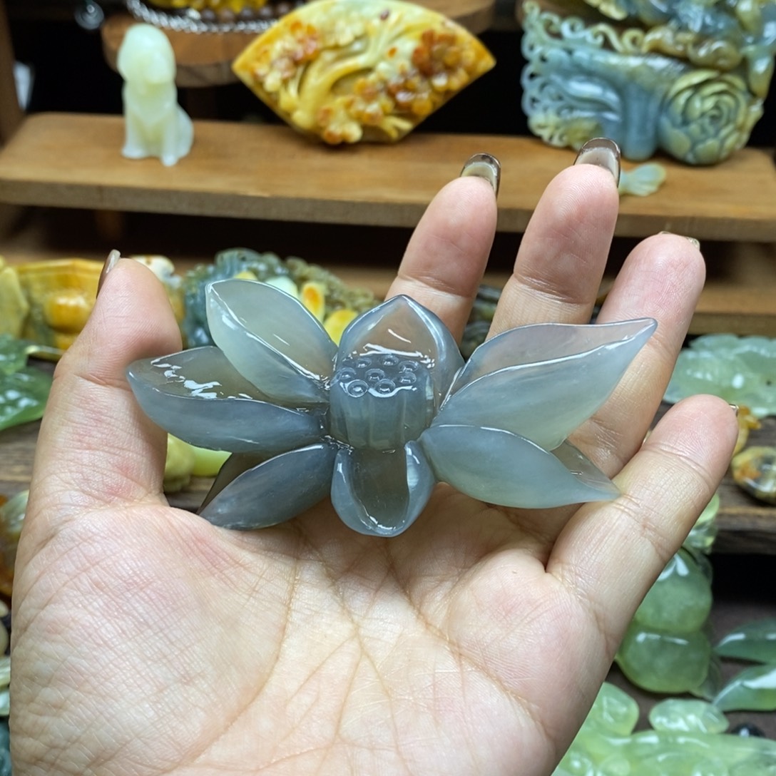 k***y岫玉未镶嵌吊坠(赠链)