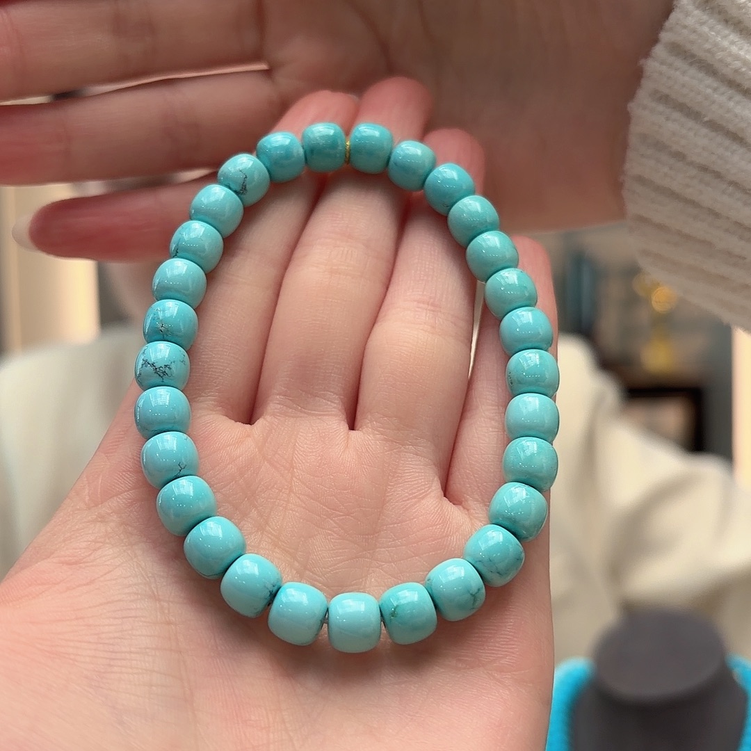 绿松石未镶嵌颈饰