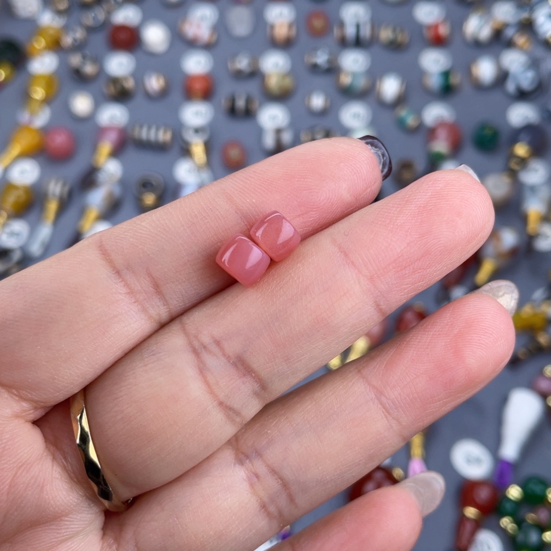 玛瑙/玉髓未镶嵌饰品